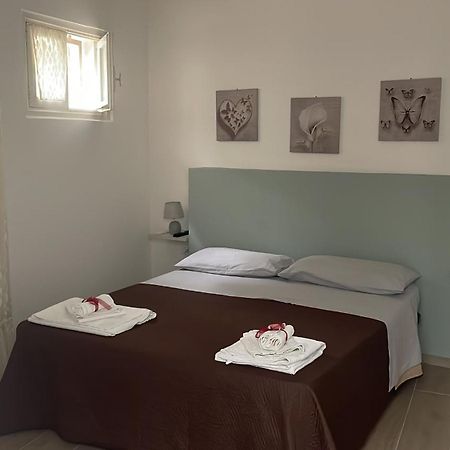 O' Sole Mio Rudiae Rooms Lecce Extérieur photo