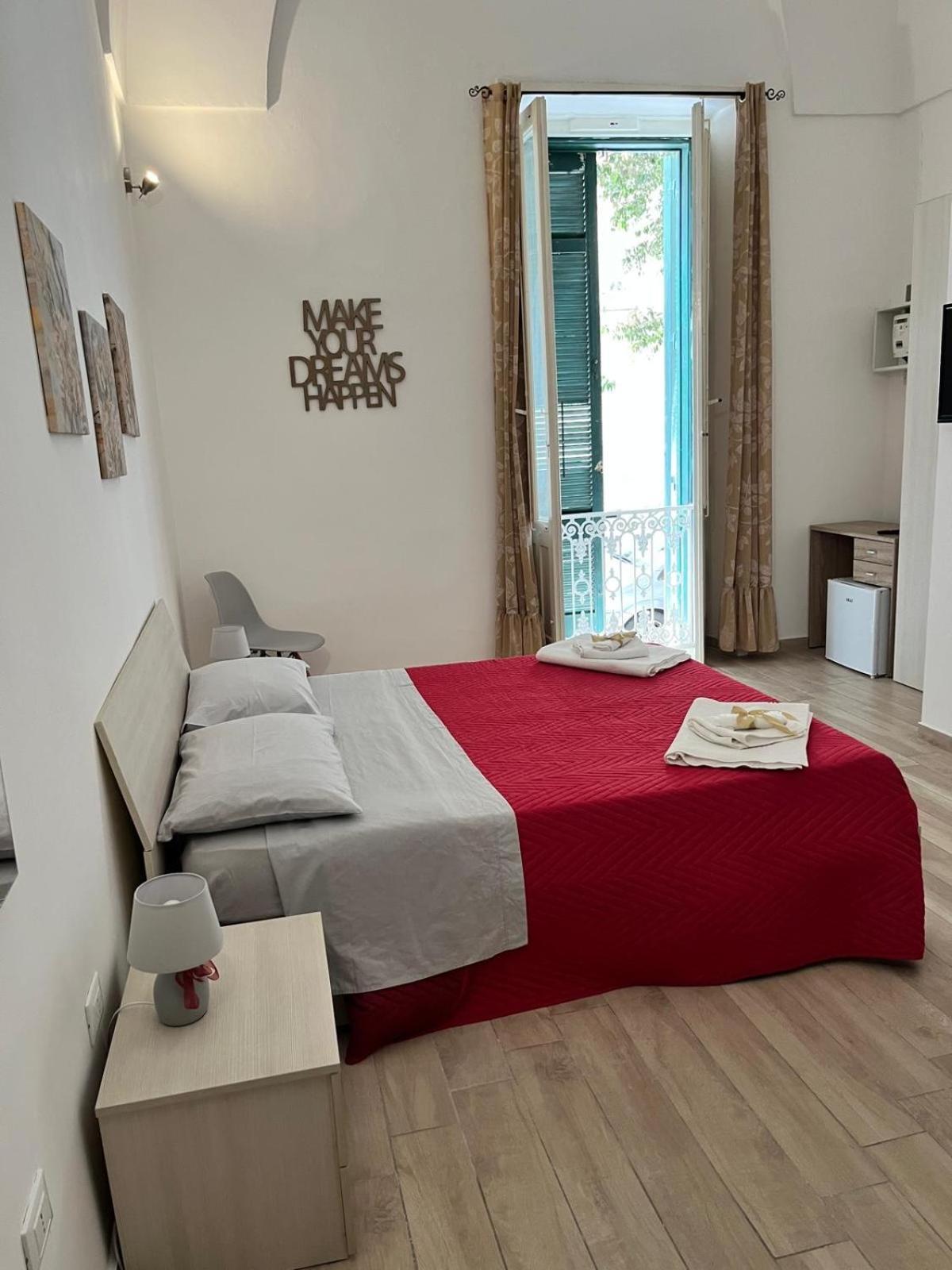 O' Sole Mio Rudiae Rooms Lecce Extérieur photo