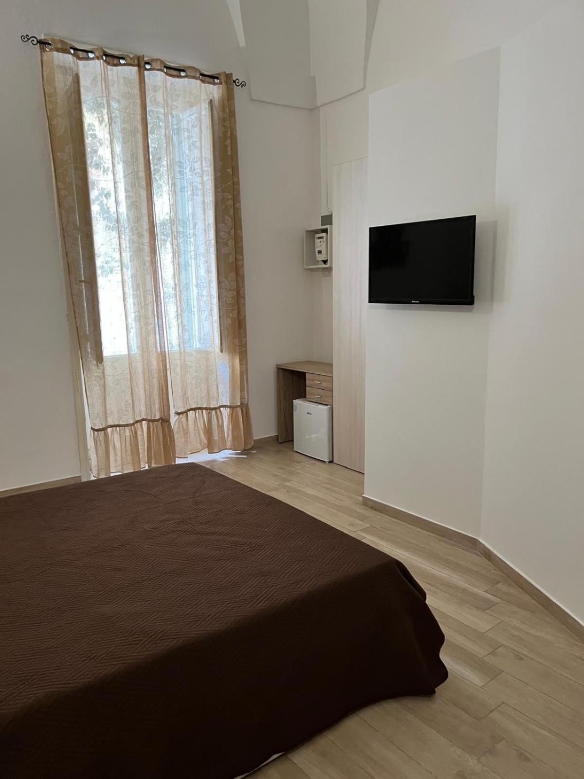 O' Sole Mio Rudiae Rooms Lecce Extérieur photo